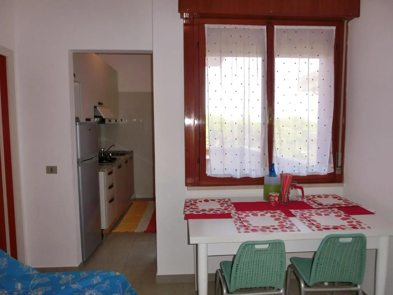 Adorable Flat For 6 Guests Next To Bibione Pineda Apartman